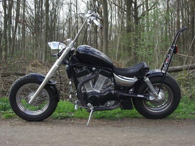 Suzuki-Intruder-1400